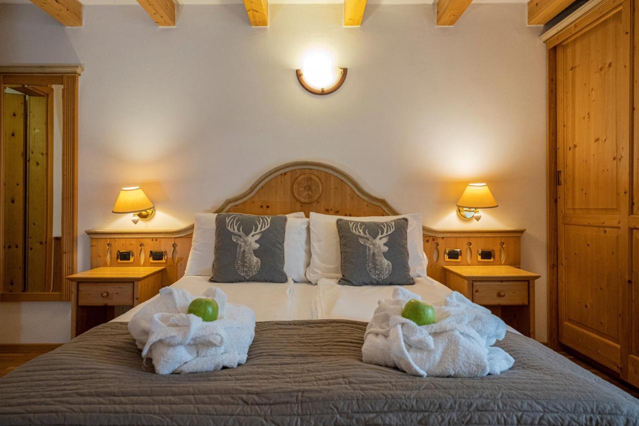 Hotel Soreghes Gran Chalet 坎皮泰洛迪法萨 外观 照片